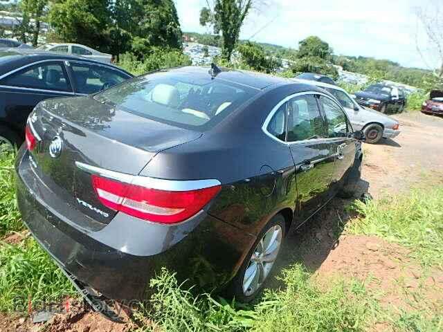 2014 BUICK VERANO - VIN: 1G4PP5SK6E4243409 - Фото 4