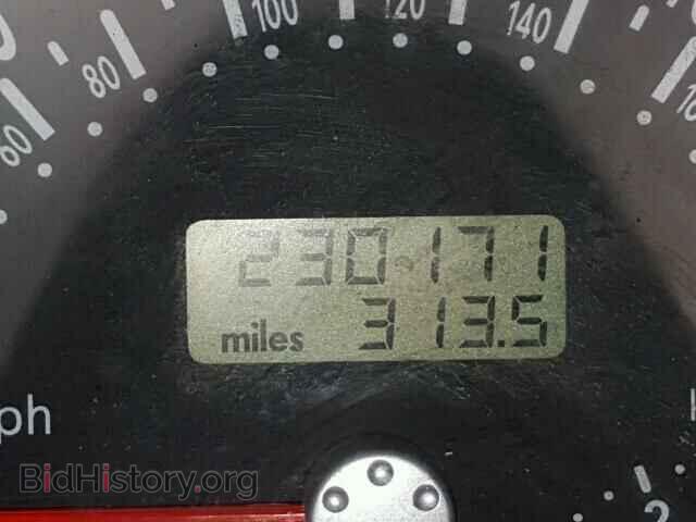 2000 VOLKSWAGEN BEETLE - VIN: 3VWCF21C5YM474189 - Фото 8