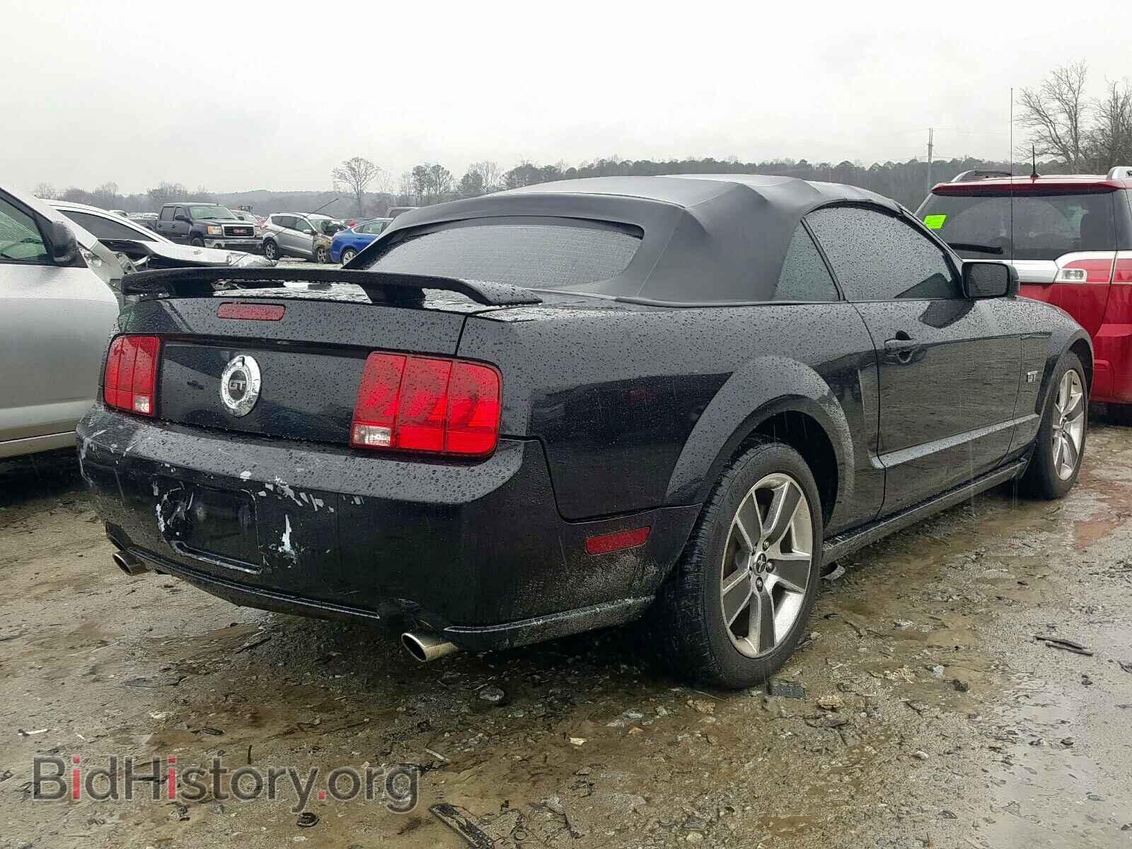 2008 FORD MUSTANG - VIN: 1ZVHT85HX85107530 - Фото 4