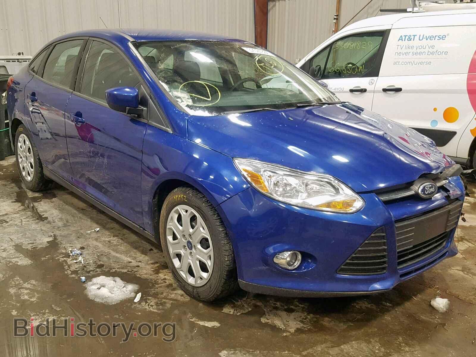 Photo 1FAHP3F29CL454815 - FORD FOCUS SE 2012