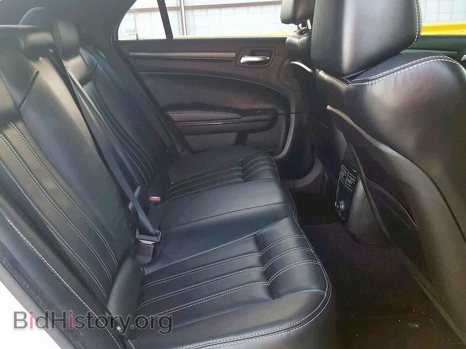 2014 CHRYSLER 300 - VIN: 2C3CCABG1EH355206 - Фото 6
