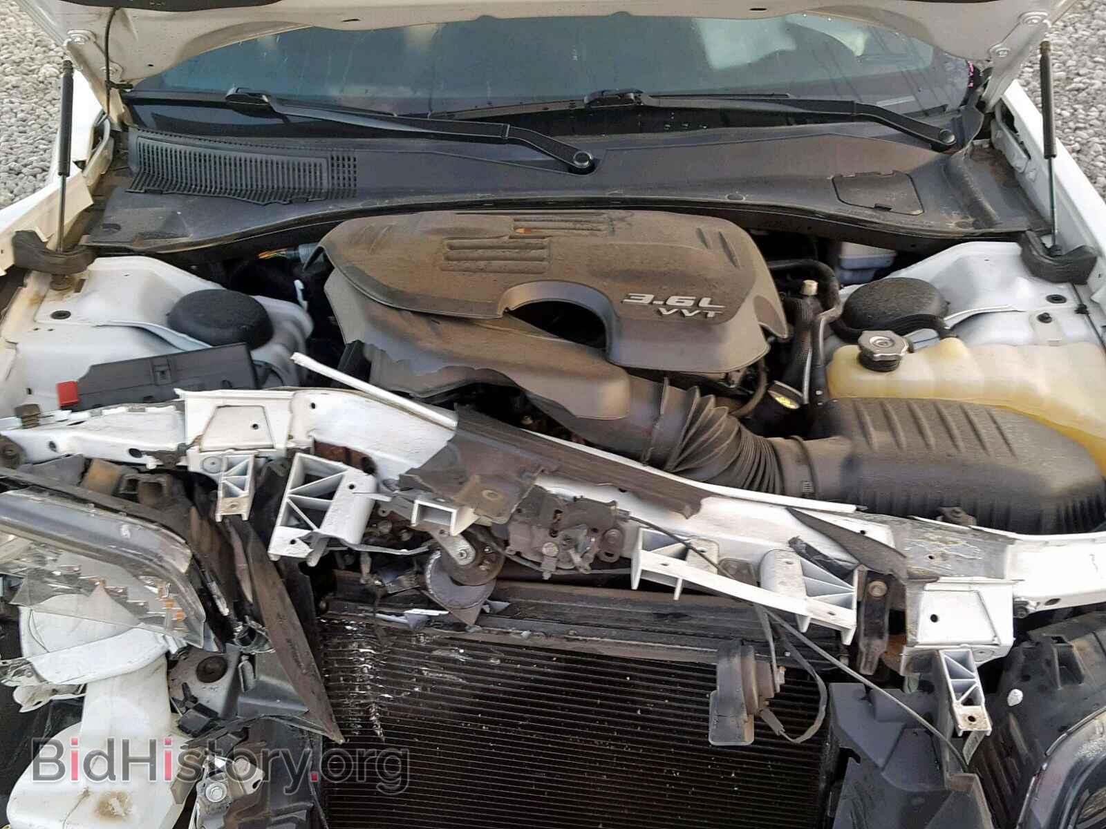 2014 CHRYSLER 300 - VIN: 2C3CCABG1EH355206 - Фото 7