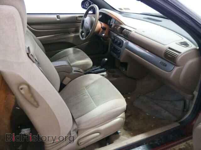 2004 CHRYSLER SEBRING - VIN: 1C3EL75RX4N321165 - Фото 5
