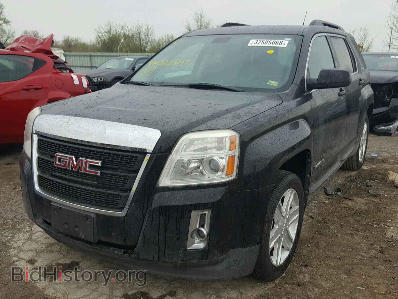 2011 GMC TERRAIN - VIN: 2CTALUEC3B6282607 - Photo 2