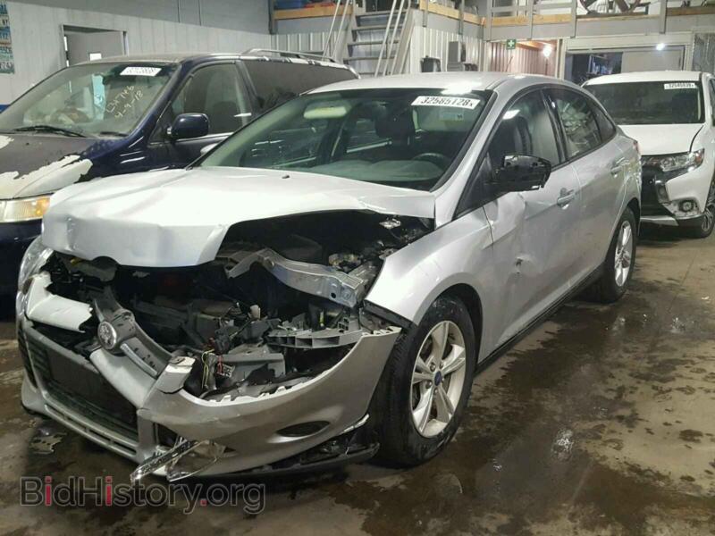 2014 Ford FOCUS (VIN 1FADP3F28EL407227) — фото 2 из 10