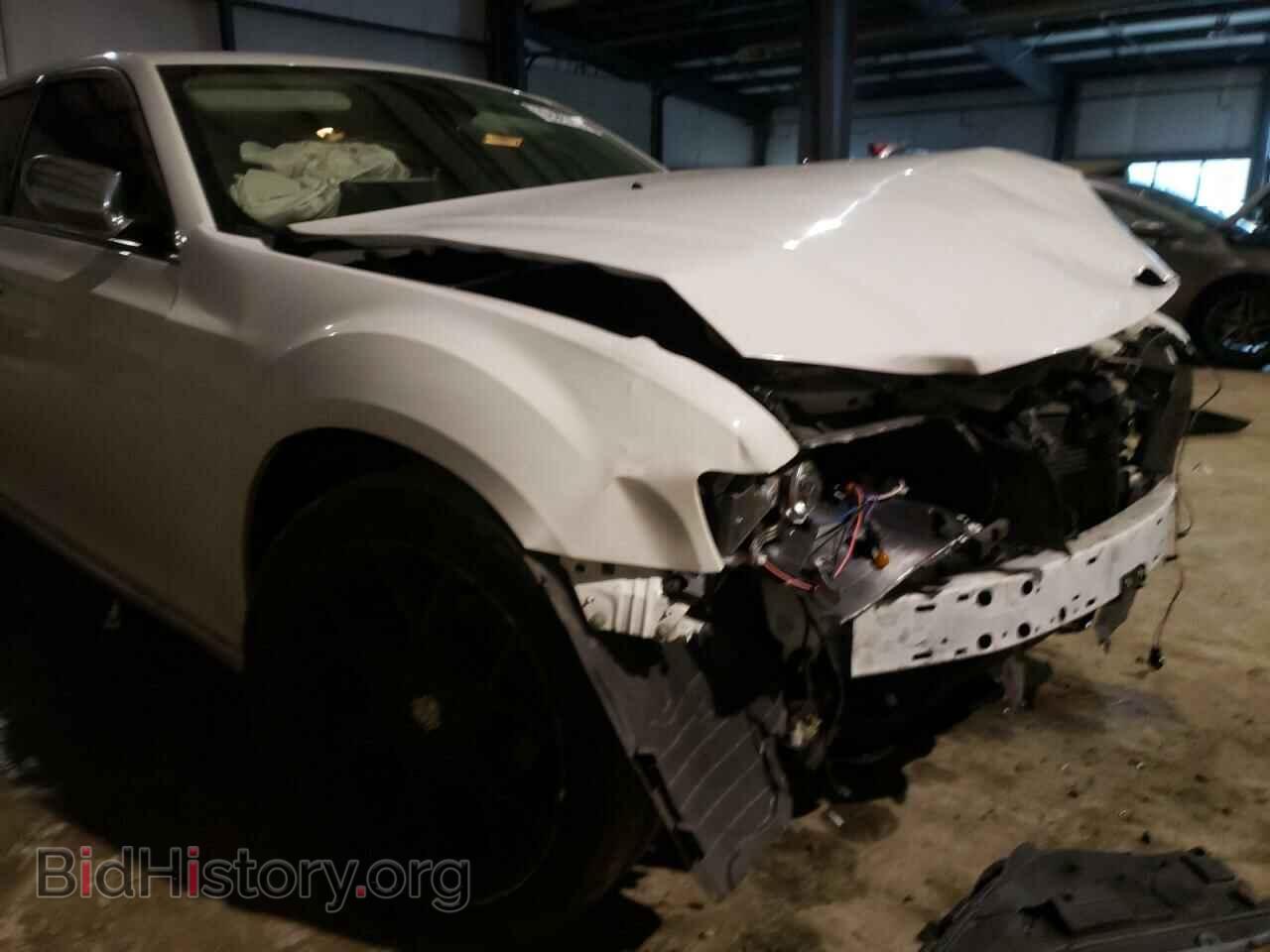 2018 CHRYSLER 300 - VIN: 2C3CCAEG3JH263813 - Фото 9