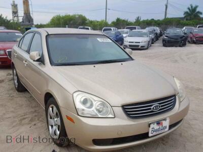 2007 Kia OPTIMA Optima LX, светло-коричневый — VIN KNAGE123475132430, Copart