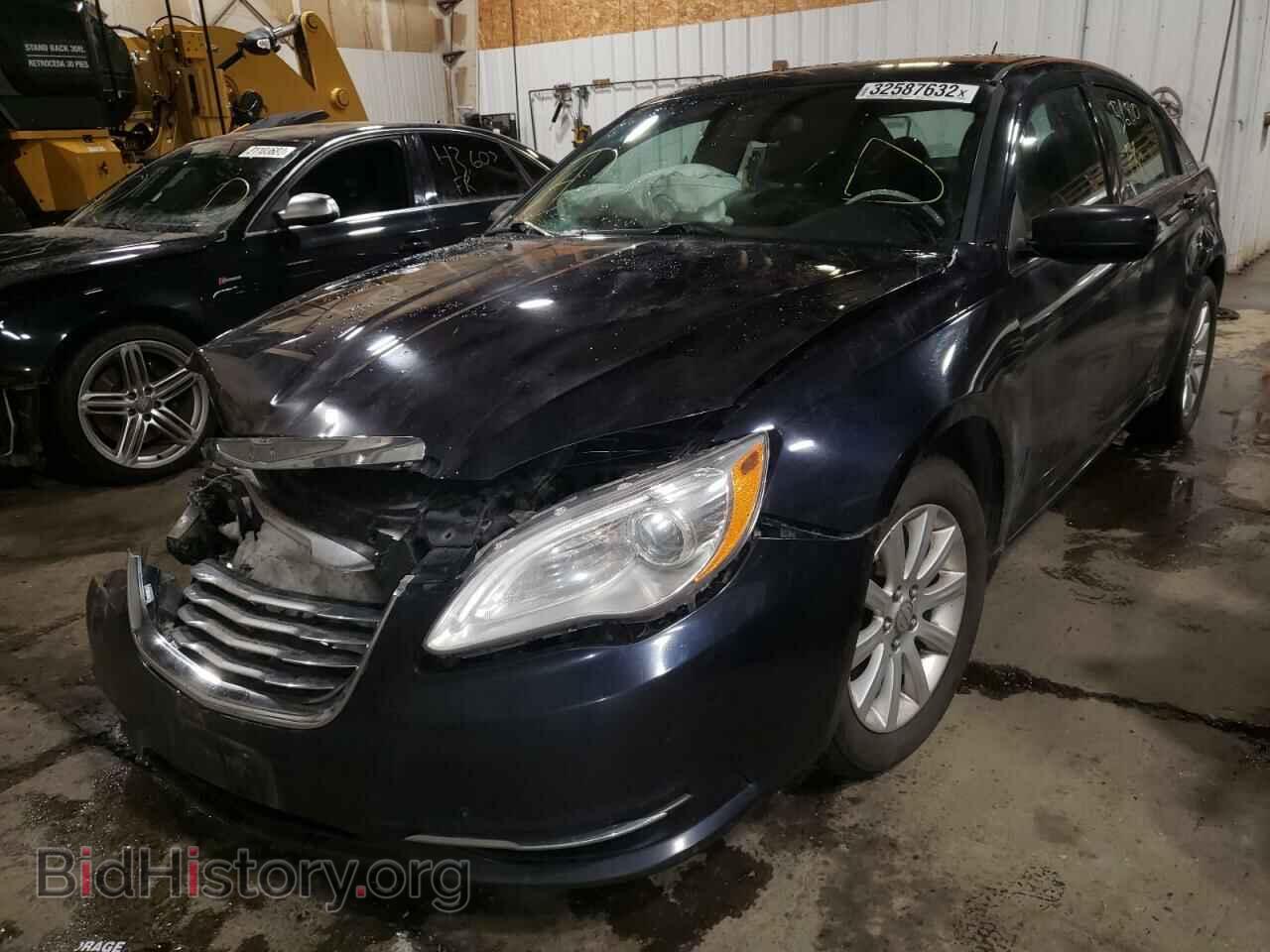 2012 CHRYSLER 200 - VIN: 1C3CCBBB9CN241582 - Фото 2