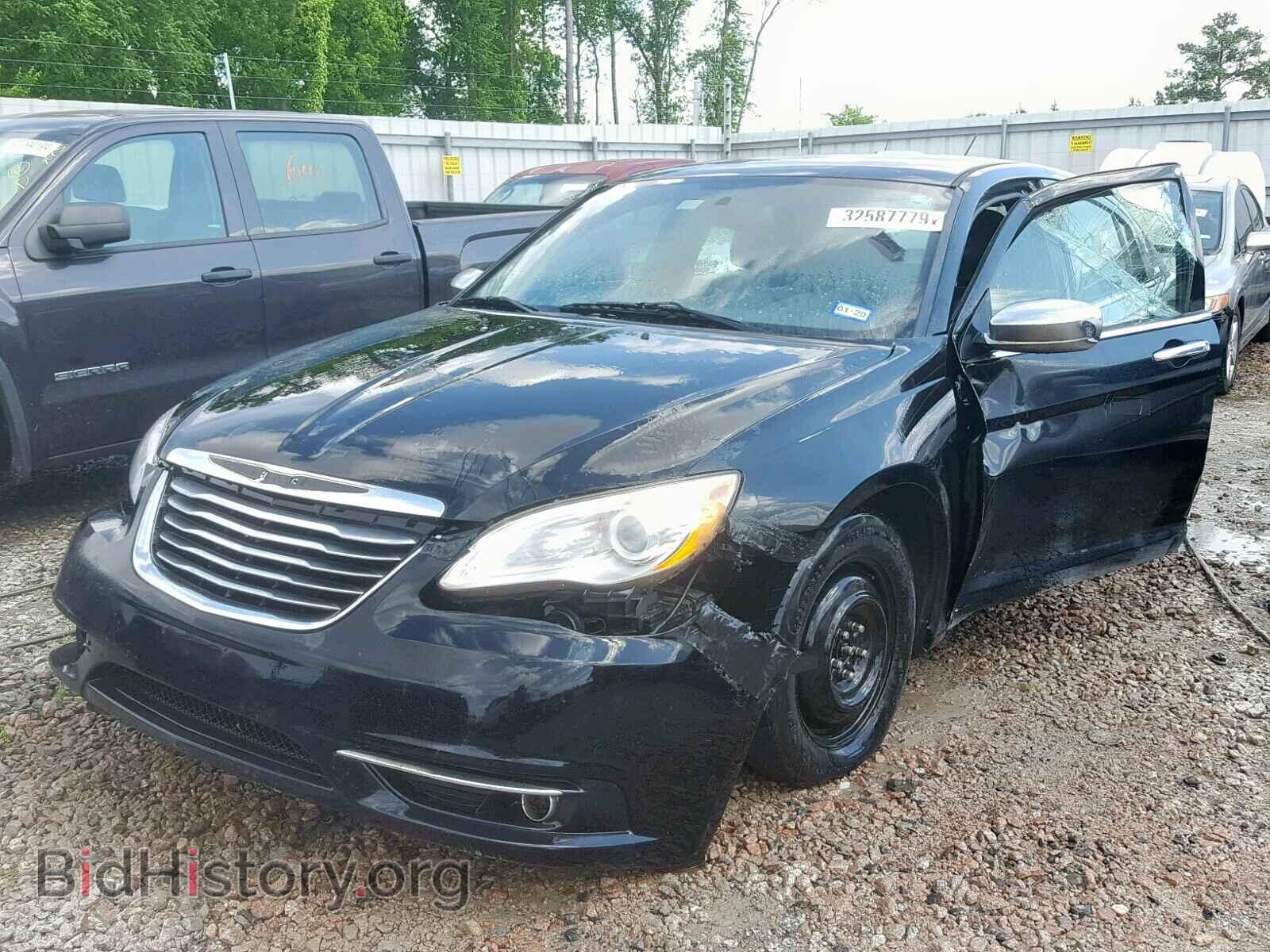 2013 CHRYSLER 200 - VIN: 1C3CCBCG7DN514840 - Фото 2