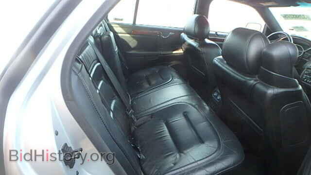 2002 CADILLAC DEVILLE - VIN: 1G6KD54Y82U245010 - Photo 6