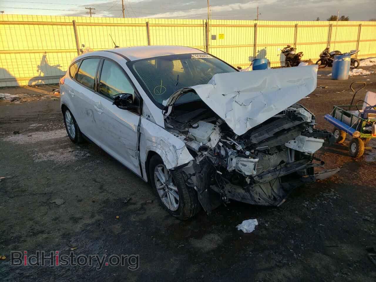 Фотография 1FADP3K21GL261049 - FORD FOCUS 2016