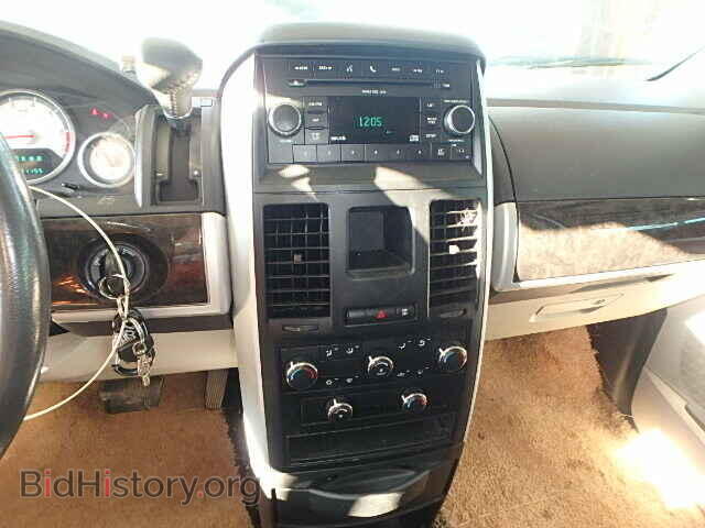2010 DODGE CARAVAN - VIN: 2D4RN5D19AR461958 - Фото 9