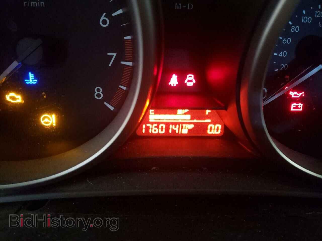 2011 MAZDA 3 - VIN: JM1BL1UF7B1437527 - Фото 8