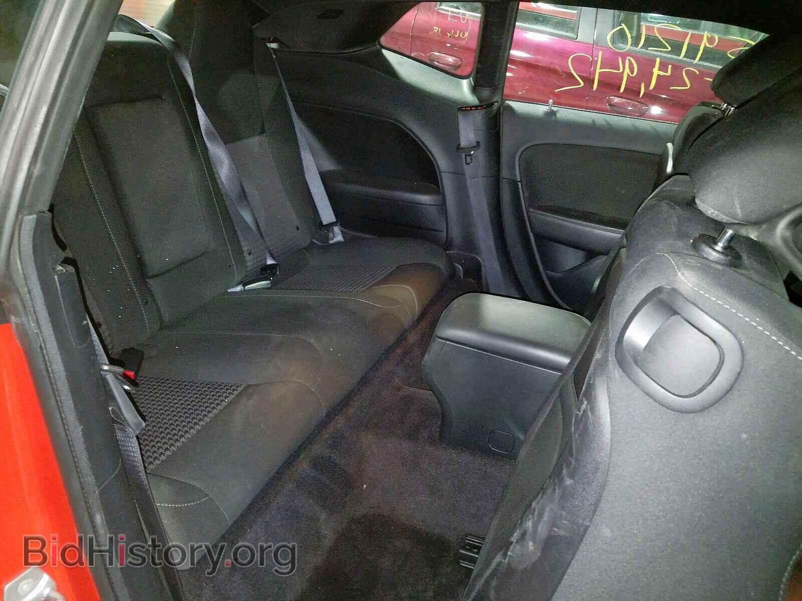 2019 DODGE CHALLENGER - VIN: 2C3CDZBT0KH524409 - Фото 6