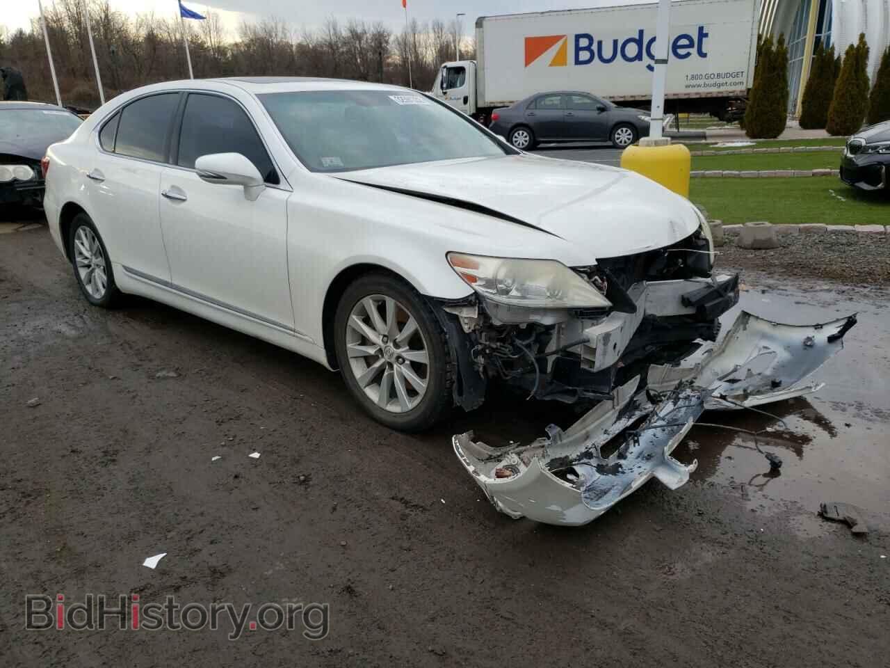 Photo JTHCL5EF3A5007882 - LEXUS LS460 2010