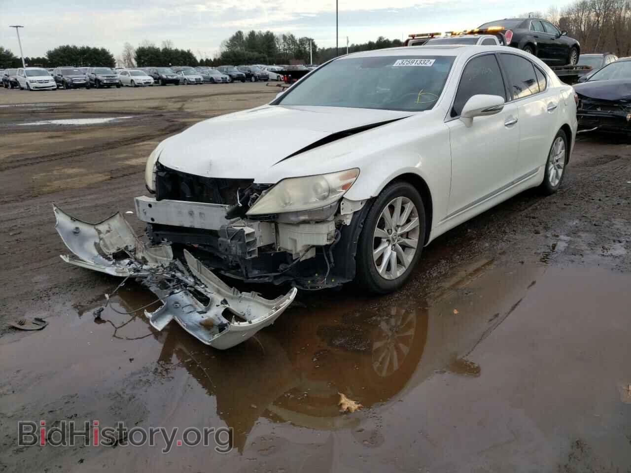 2010 LEXUS LS460 - VIN: JTHCL5EF3A5007882 - Фото 2