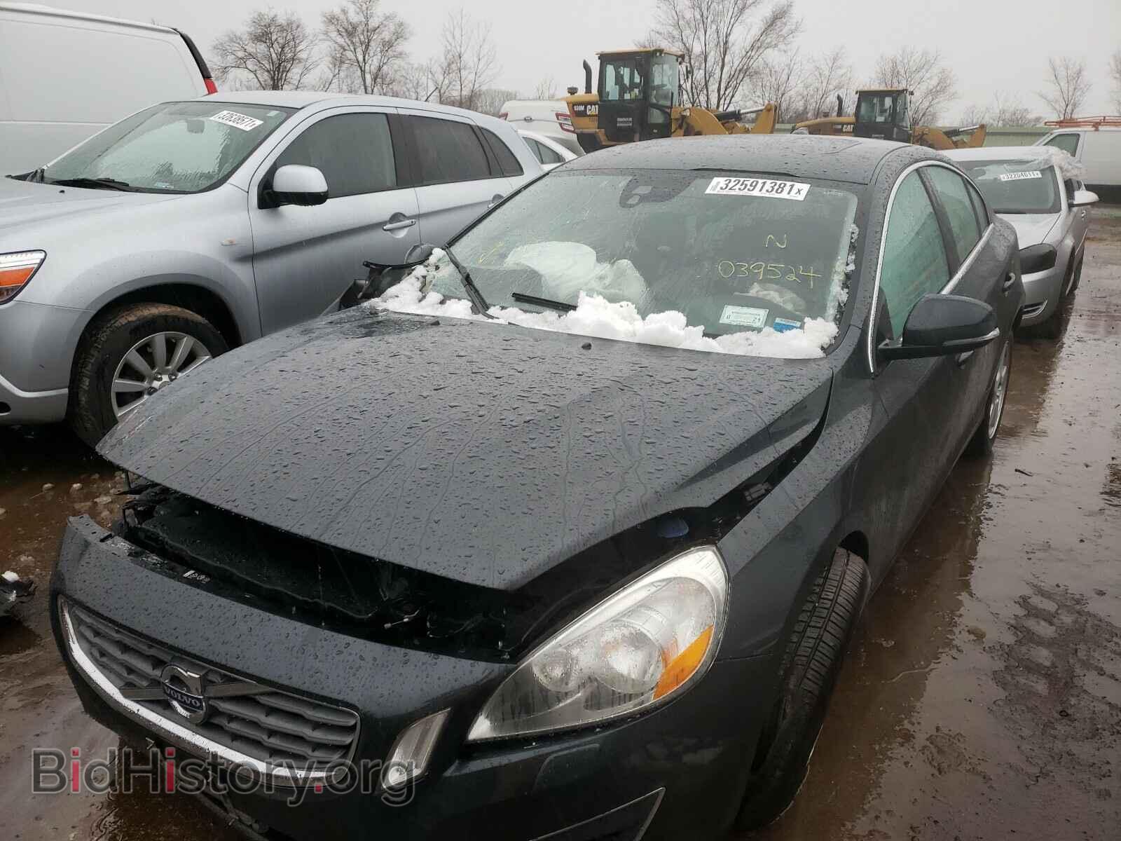 2012 VOLVO S60 - VIN: YV1622FS2C2039524 - Фото 2