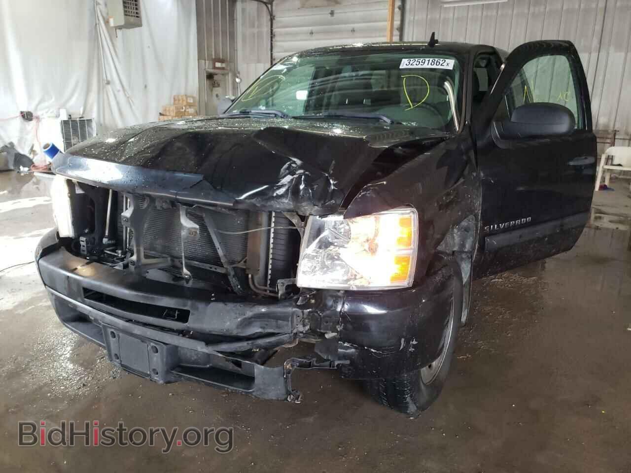 2011 CHEVROLET SILVERADO - VIN: 1GCRCREA4BZ422470 - Фото 2