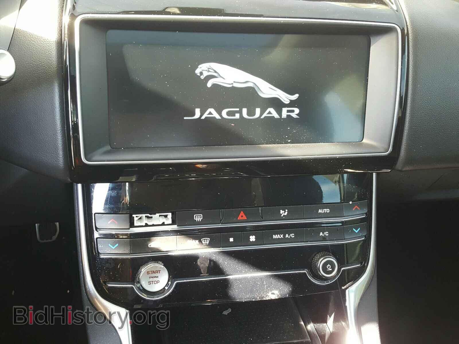 2019 JAGUAR XE - VIN: SAJAR4FX4KCP52518 - Фото 9