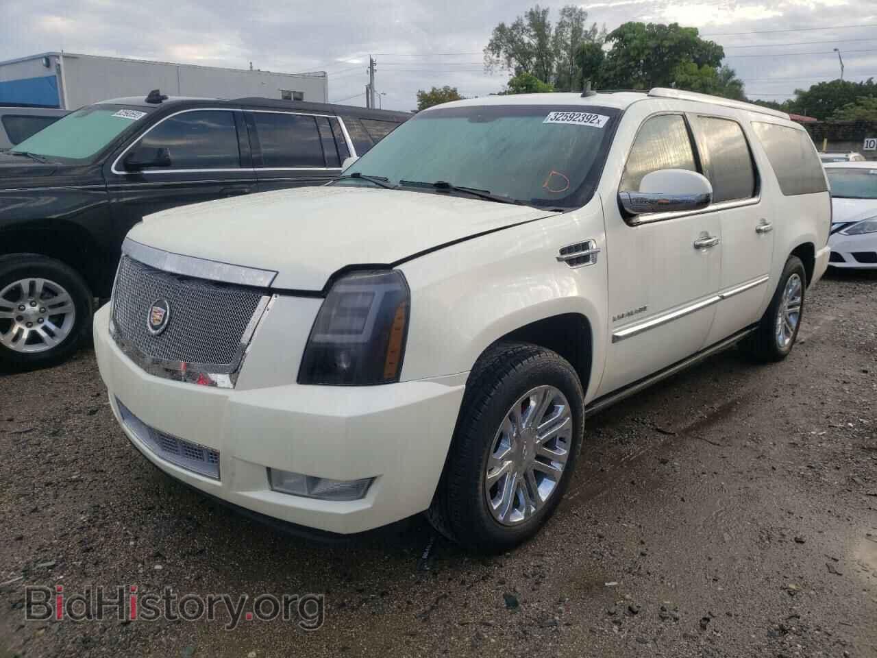 2009 CADILLAC ESCALADE - VIN: 1GYFC36209R292425 - Photo 2