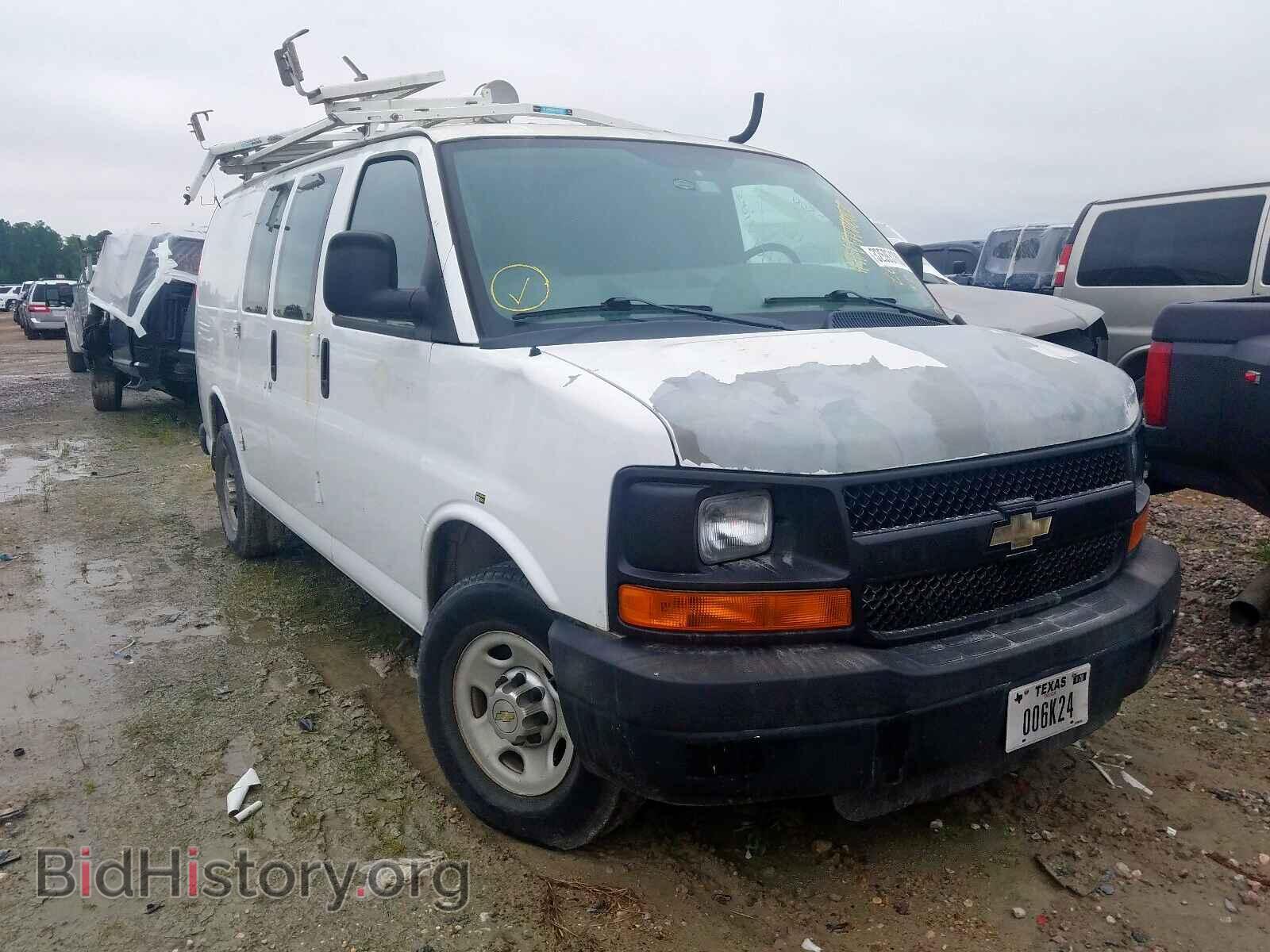 Photo 1GCWGFCB4C1116824 - CHEVROLET EXPRESS 2012