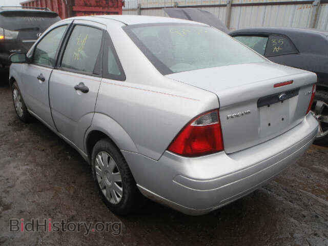 2005 FORD FOCUS - VIN: 1FAFP34N05W286150 - Фото 4