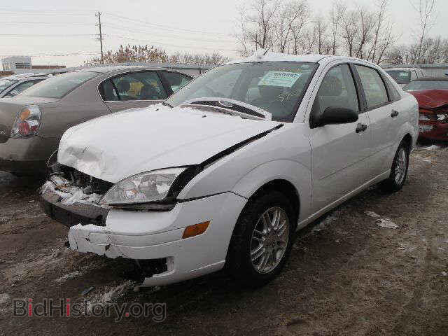 2005 FORD FOCUS - VIN: 1FAFP34N85W211051 - Фото 3