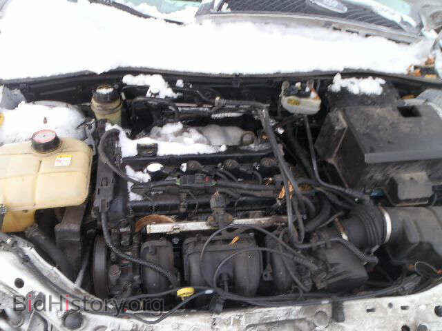 2005 FORD FOCUS - VIN: 1FAFP34N85W211051 - Фото 9
