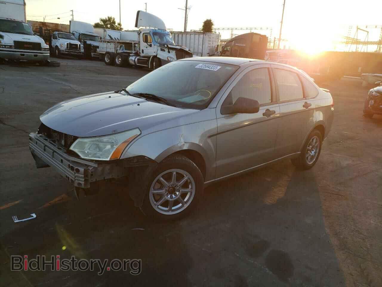 2008 FORD FOCUS - VIN: 1FAHP34N48W232136 - Фото 2