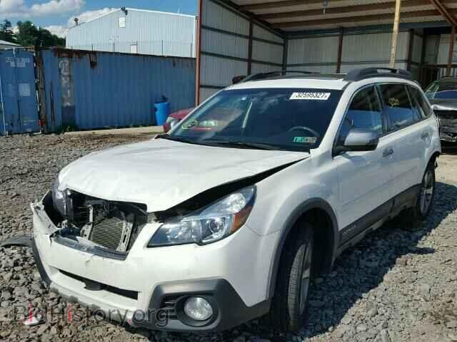 2014 SUBARU OUTBACK - VIN: 4S4BRBPC6E3217631 - Фото 2
