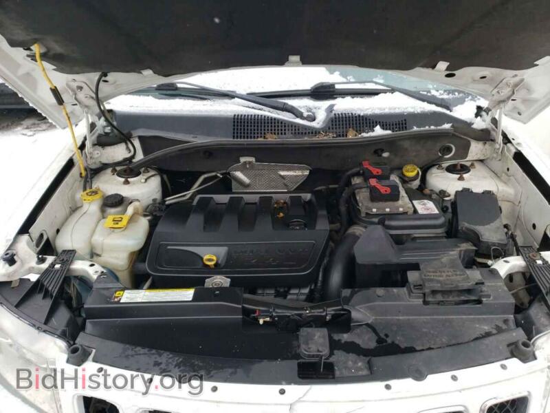 2011 Jeep COMPASS (VIN 1J4NF1FB2BD239445) — photo 7 of 10