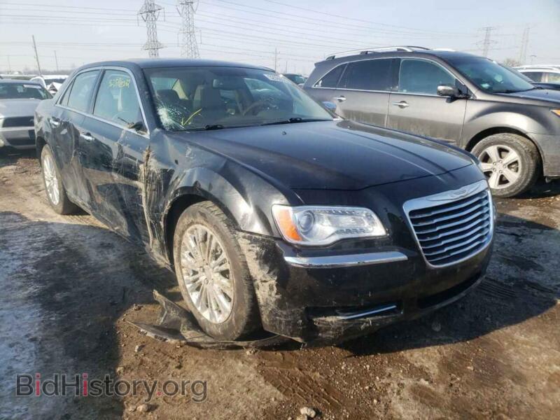2012 Chrysler 300 300 Limite (VIN 2C3CCAHG7CH133161) — photo 1 of 10, Copart, damage: side