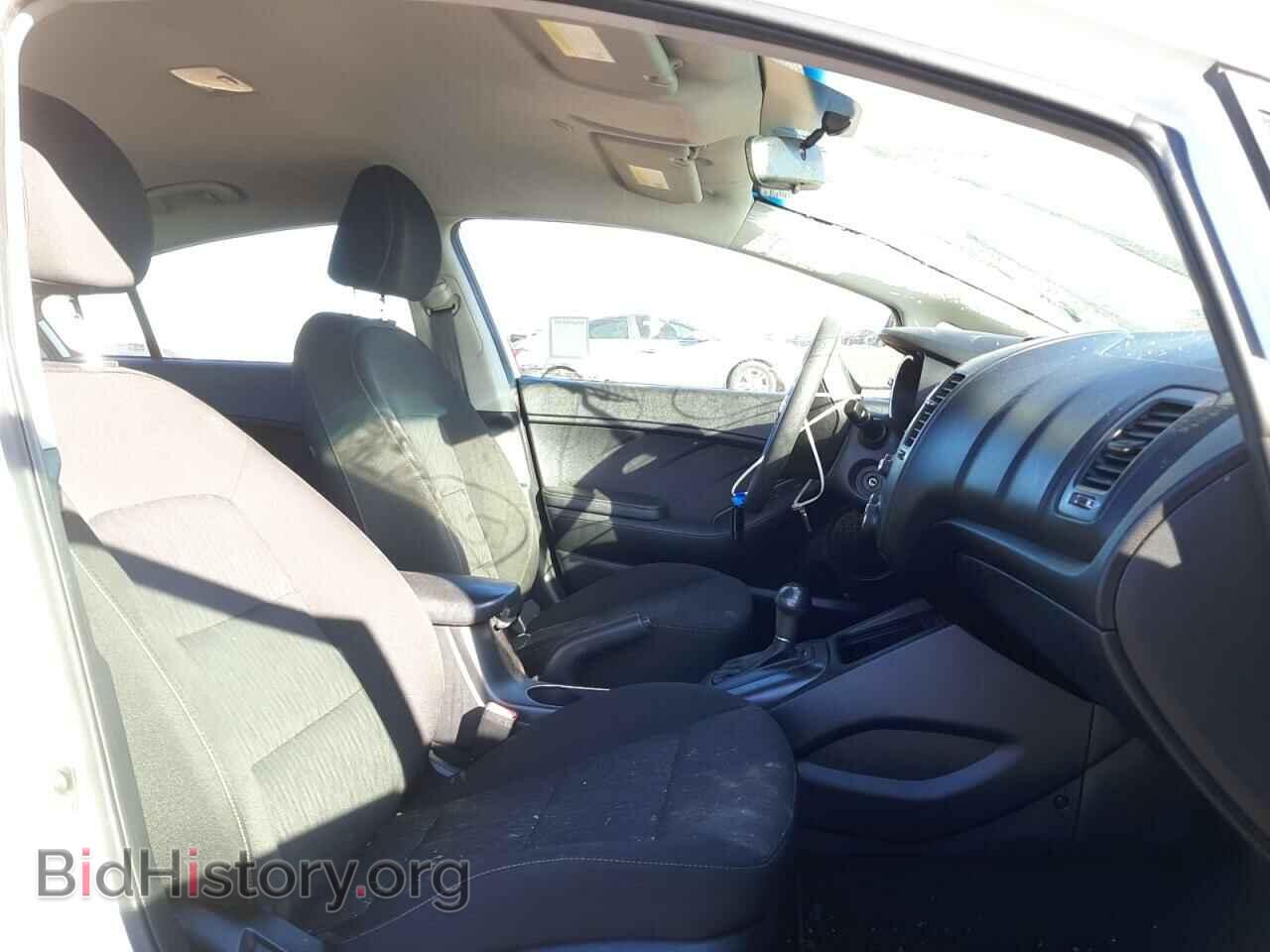 2016 KIA FORTE - VIN: KNAFK4A60G5611879 - Фото 5
