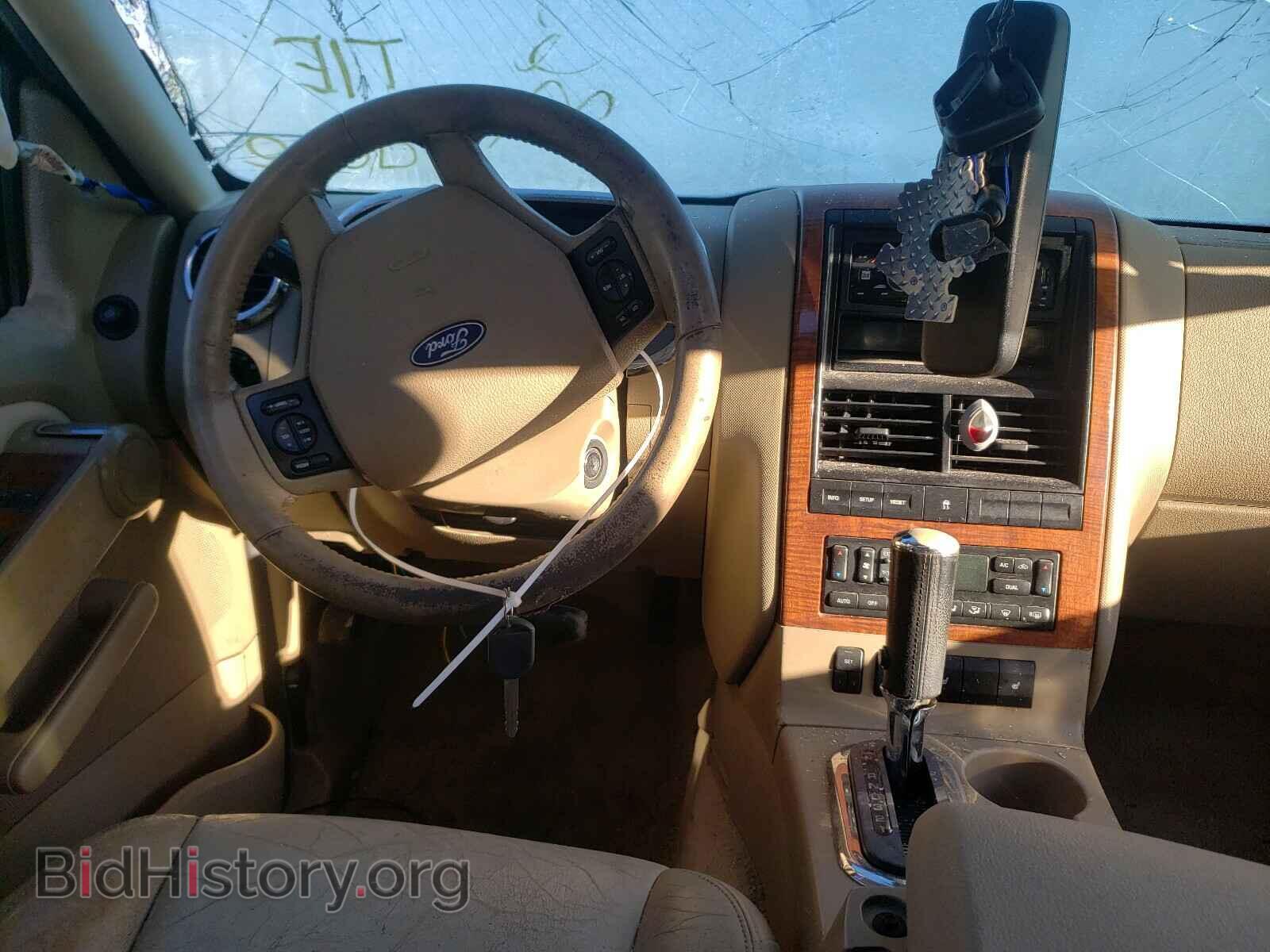 2007 FORD EXPLORER - VIN: 1FMEU64E07UA75721 - Фото 9