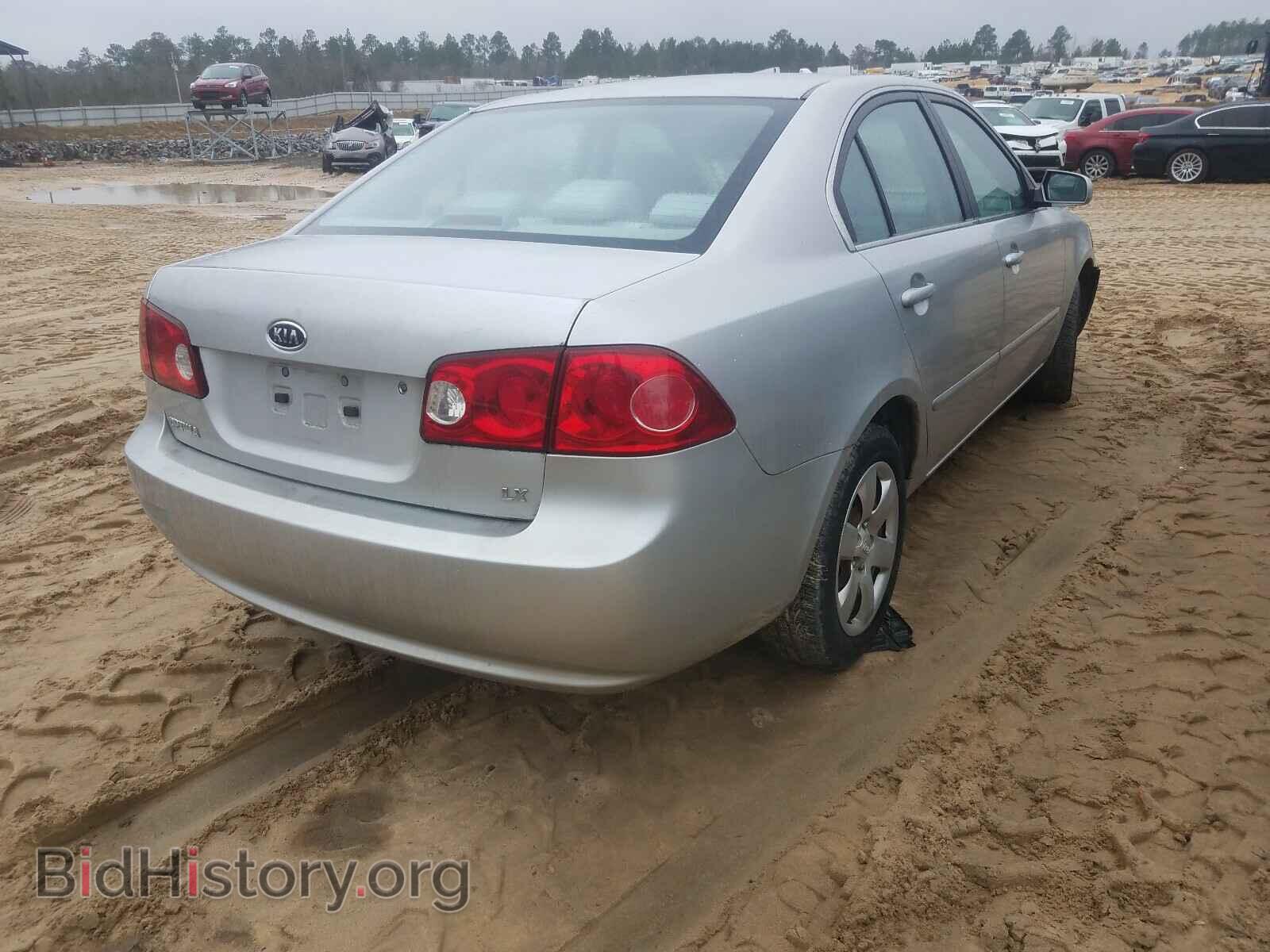 2008 KIA OPTIMA - VIN: KNAGE123385257260 - Фото 4