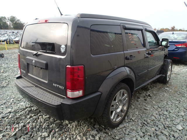 2011 DODGE NITRO - VIN: 1D4PT4GK5BW570647 - Photo 4