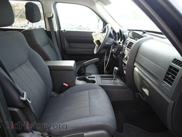 2011 DODGE NITRO - VIN: 1D4PT4GK5BW570647 - Photo 5