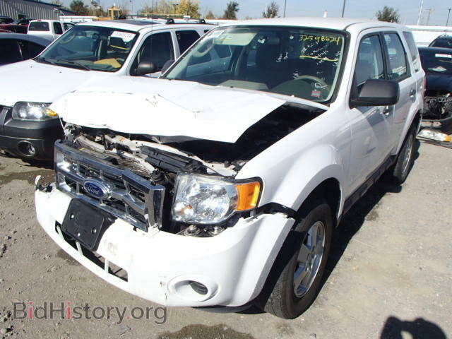 2011 FORD ESCAPE - VIN: 1FMCU0C71BKB53855 - Фото 2