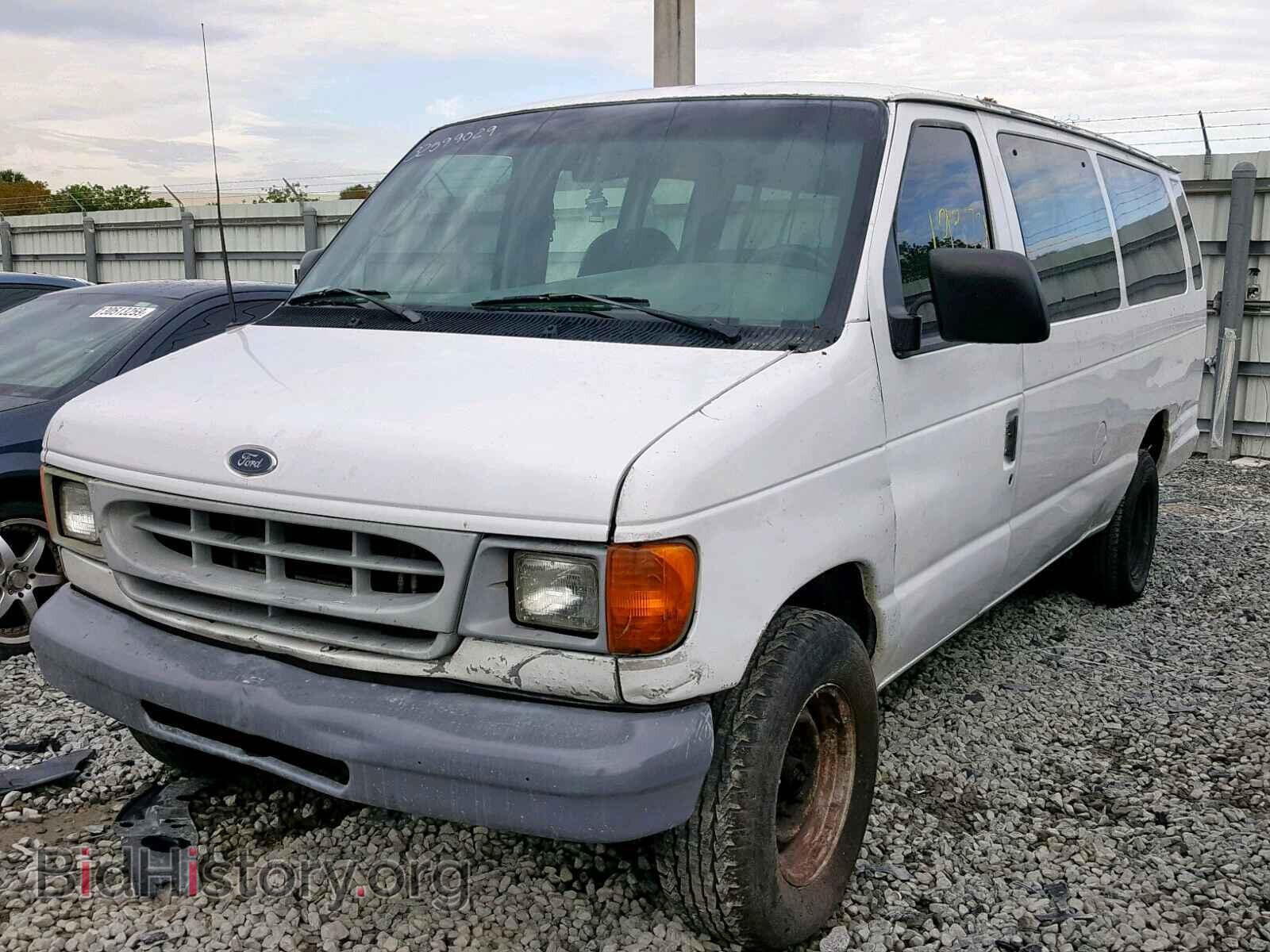 2002 FORD ECONOLINE - VIN: 1FBSS31L62HA67062 - Фото 2
