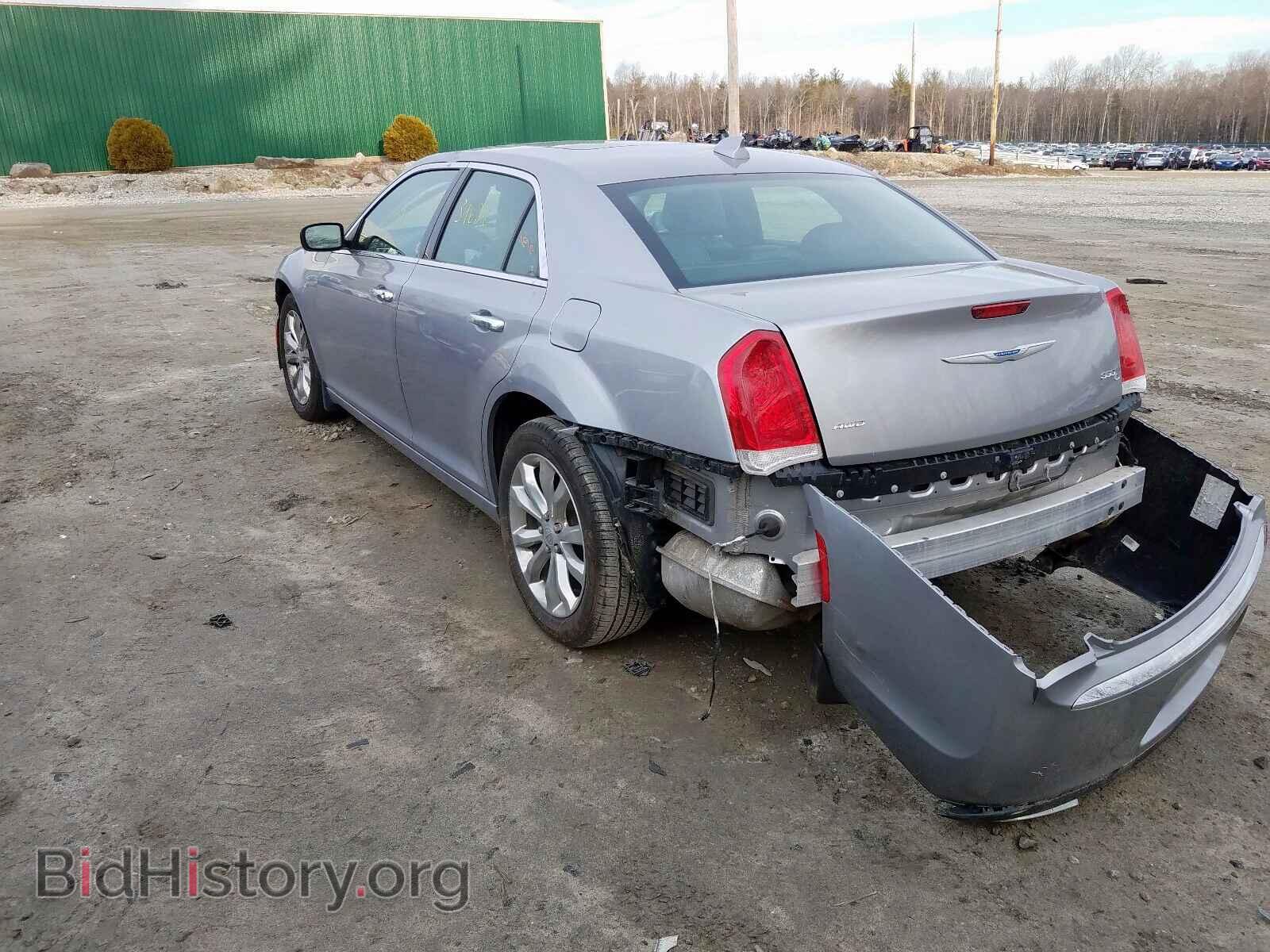2017 CHRYSLER 300 - VIN: 2C3CCAKG1HH565664 - Фото 3