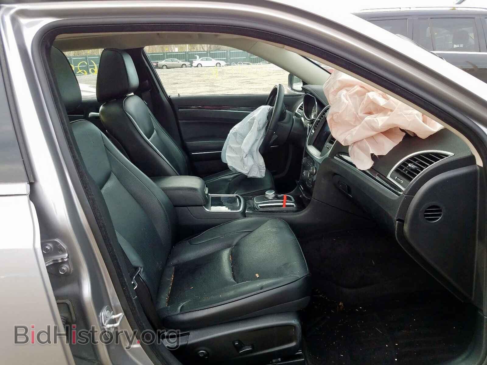 2017 CHRYSLER 300 - VIN: 2C3CCAKG1HH565664 - Фото 5