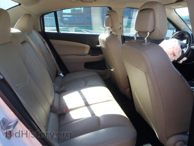 2012 CHRYSLER 200 - VIN: 1C3CCBCG0CN184456 - Photo 6