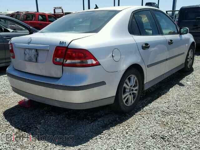2005 SAAB 9 3 - VIN: YS3FB49S451037451 - Photo 4