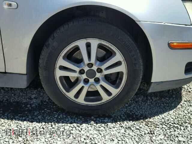 2005 SAAB 9 3 - VIN: YS3FB49S451037451 - Photo 9