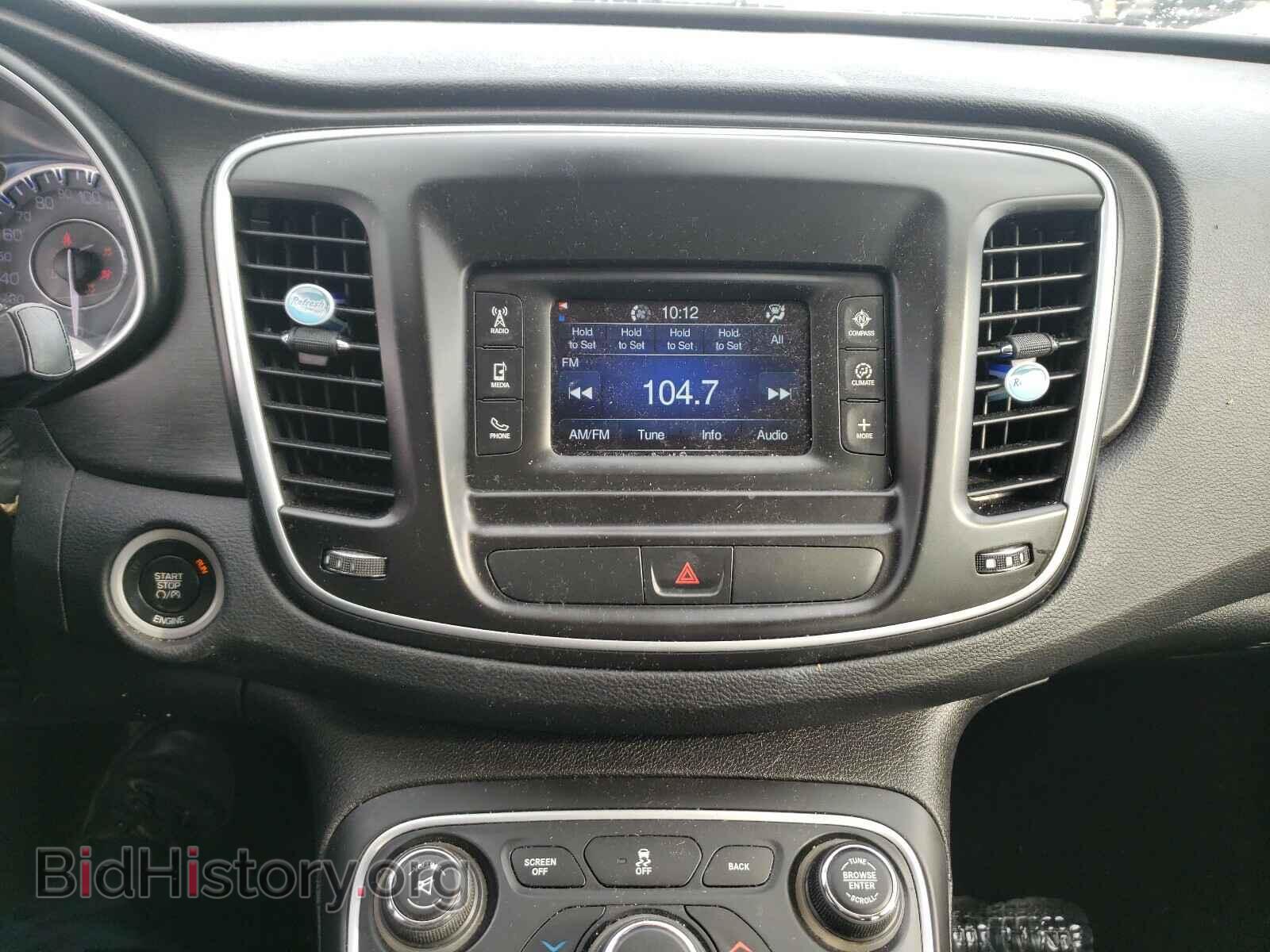 2016 CHRYSLER 200 - VIN: 1C3CCCAB8GN129305 - Фото 9
