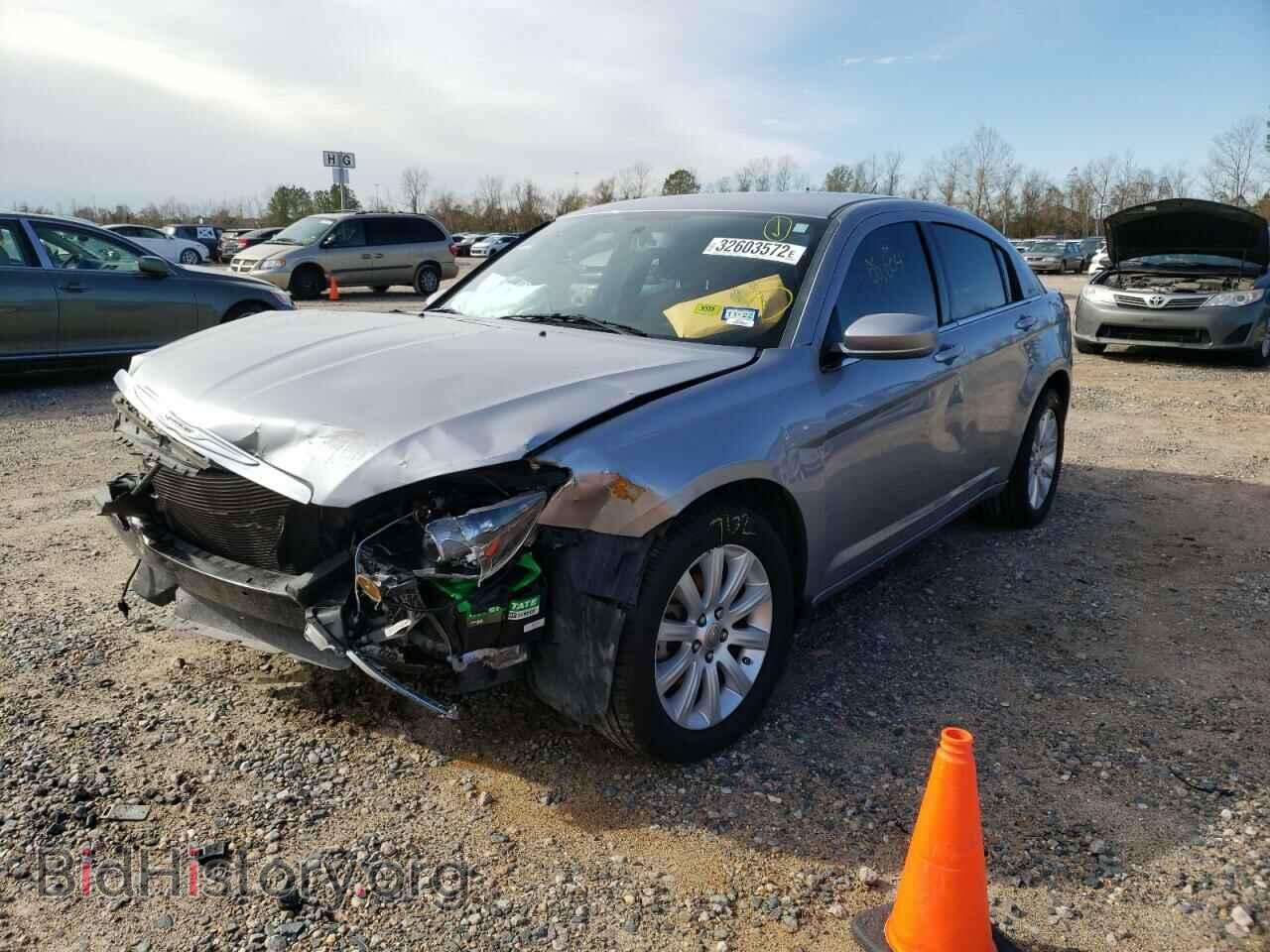 2013 CHRYSLER 200 - VIN: 1C3CCBBB9DN550034 - Фото 2