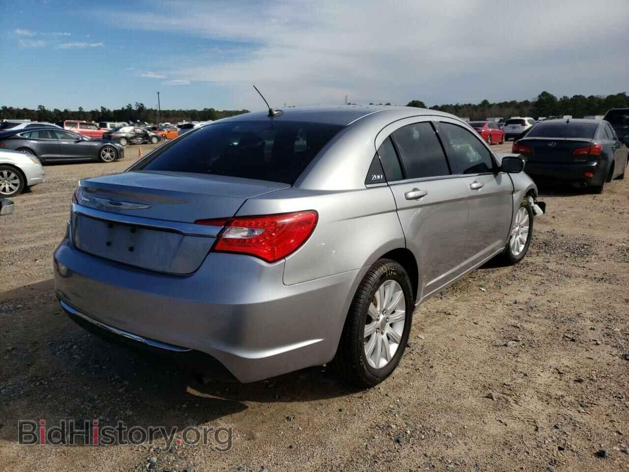 2013 CHRYSLER 200 - VIN: 1C3CCBBB9DN550034 - Фото 4