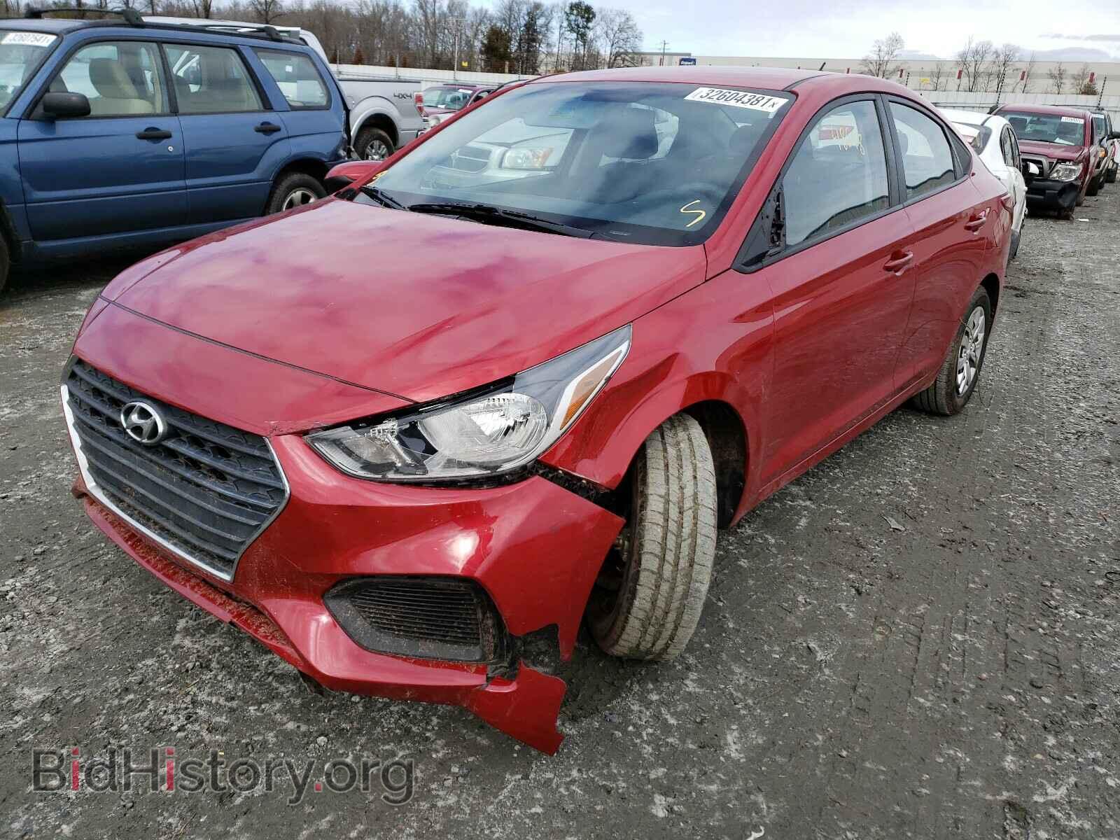 2018 HYUNDAI ACCENT - VIN: 3KPC24A34JE017951 - Фото 2