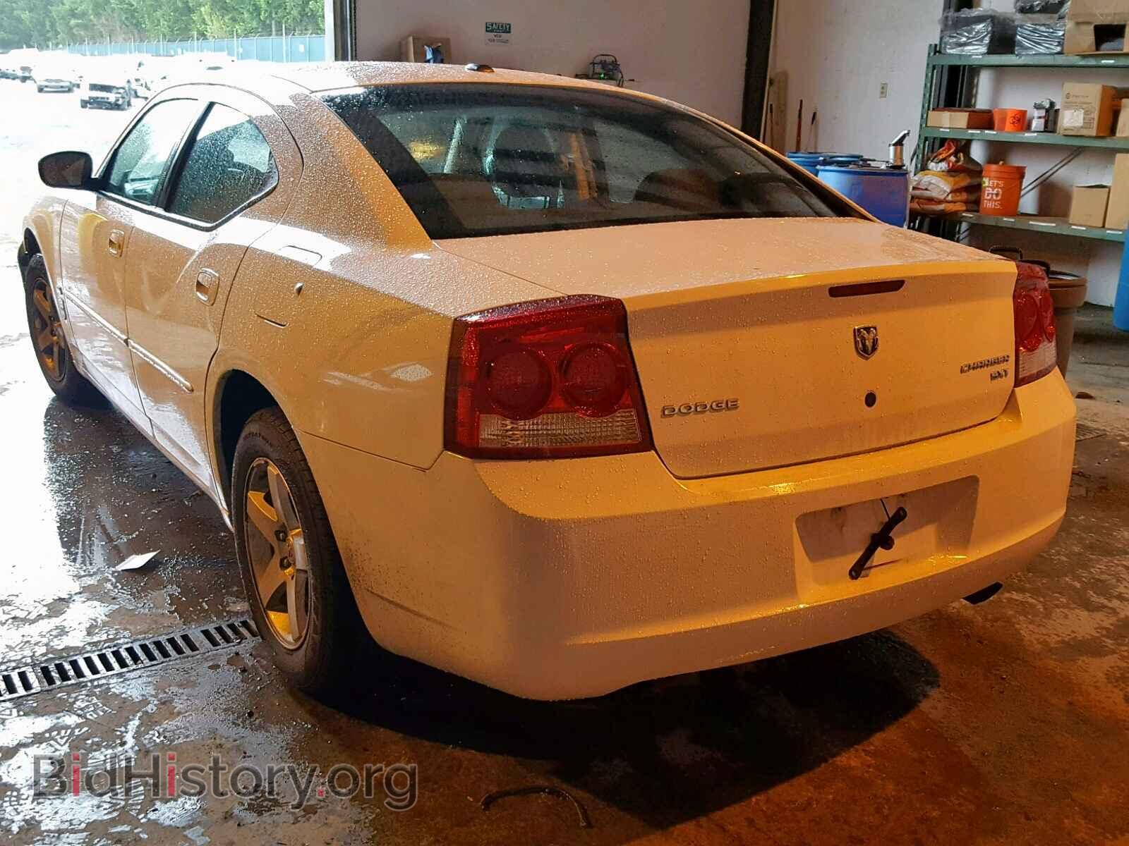 2010 DODGE CHARGER - VIN: 2B3CA3CVXAH312425 - Фото 3