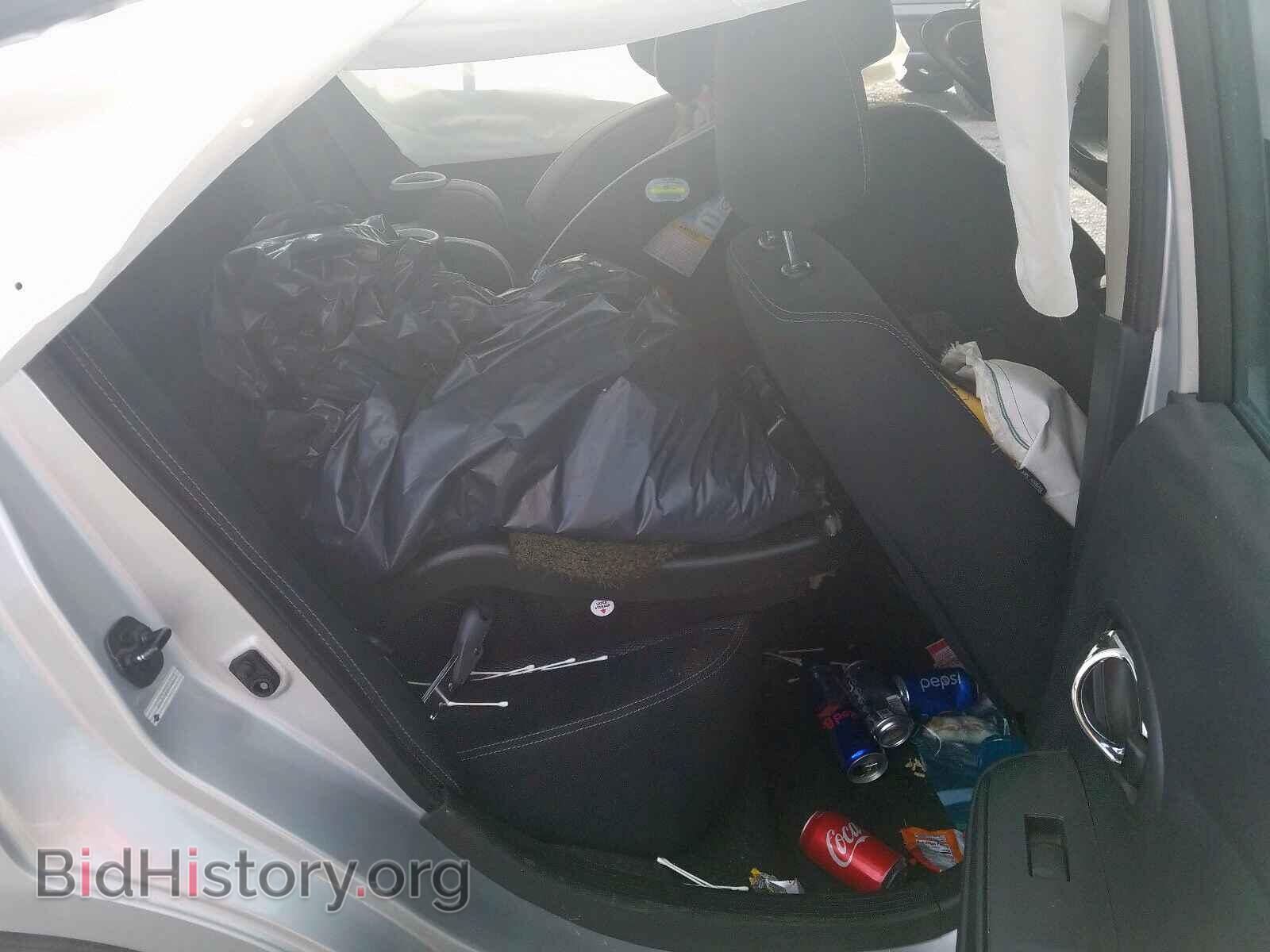 2017 NISSAN VERSA - VIN: 3N1CN7AP8HK445323 - Фото 6